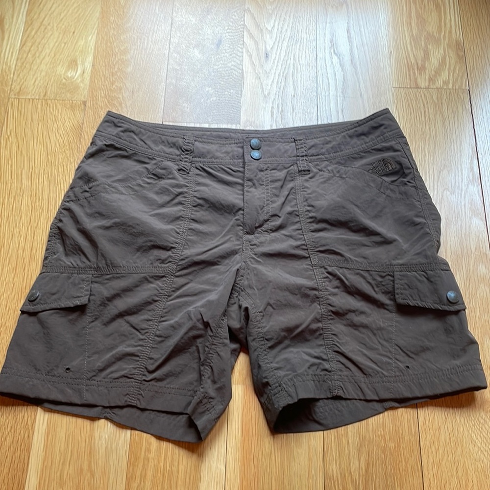 The North Face Brown Cargo Shorts Sz 8